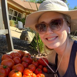 Meet your Posher, Molly